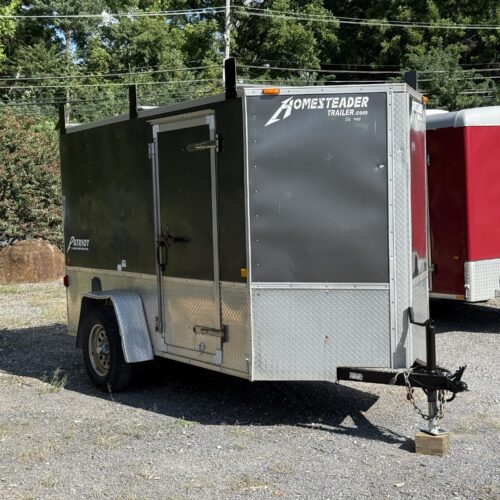 2013 Homesteader 5 x 10 ft Enclosed Cargo Trailer
